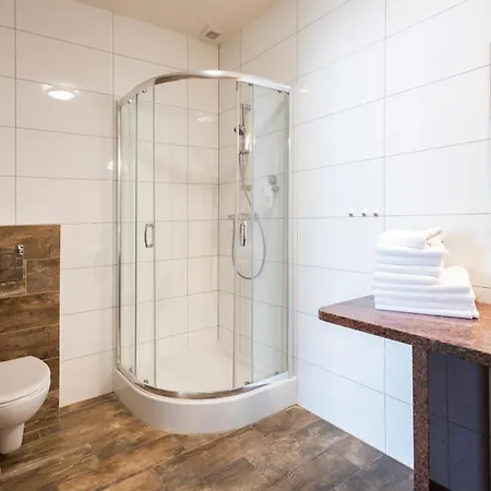Hotel Sandro Silver Leszno  Esterno foto